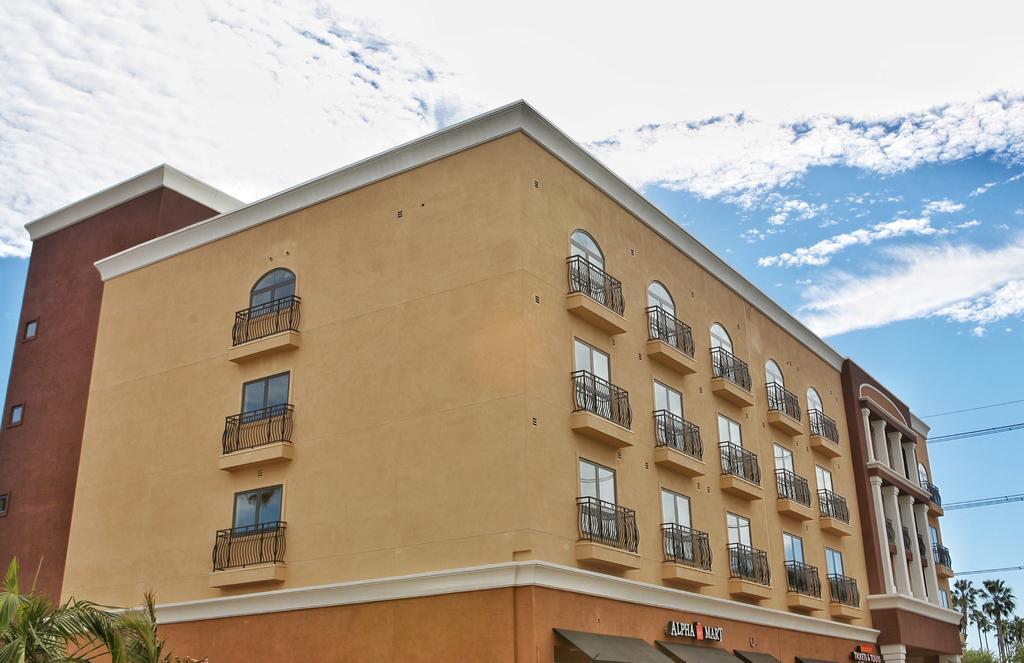 Grand Legacy At The Park Hotel Anaheim Exterior foto