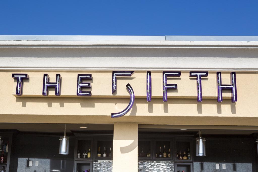 Grand Legacy At The Park Hotel Anaheim Exterior foto