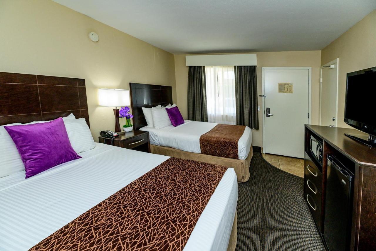 Grand Legacy At The Park Hotel Anaheim Exterior foto